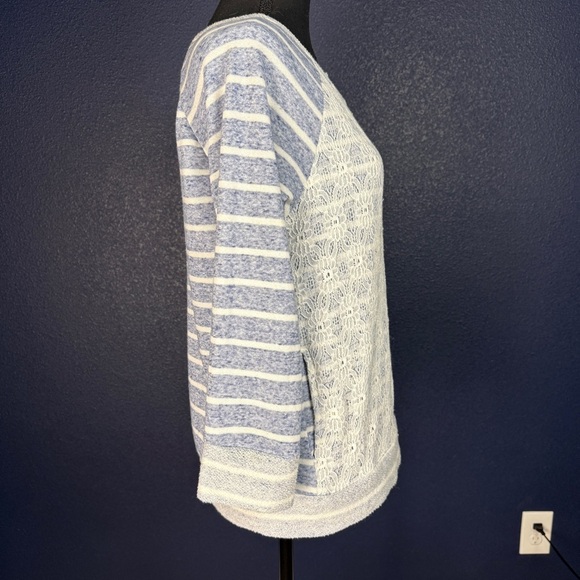 Garnet Hill Lace Front Striped Sweater, Blue & White, Size Large - Picture 5 of 9